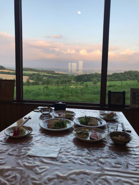 f:id:sabotennmegane:20180910234713j:plain 大地の宿 夕食