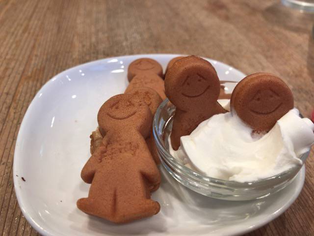 f:id:sabotennmegane:20180925212629j:plain ミスターフレンドリーカフェのホットケーキ