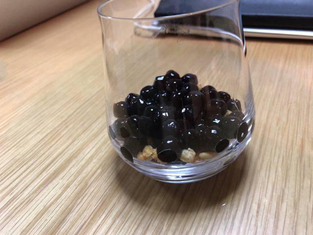 f:id:sabotennmegane:20180928234936j:plain たっぷりのタピオカ