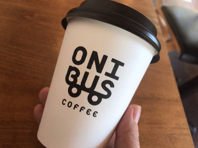 f:id:sabotennmegane:20181103194957j:plain オニバスコーヒーのカップ