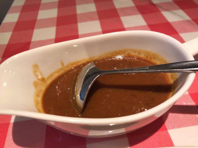 f:id:sabotennmegane:20181129231653j:plain モンタンベールのオムレツカレー