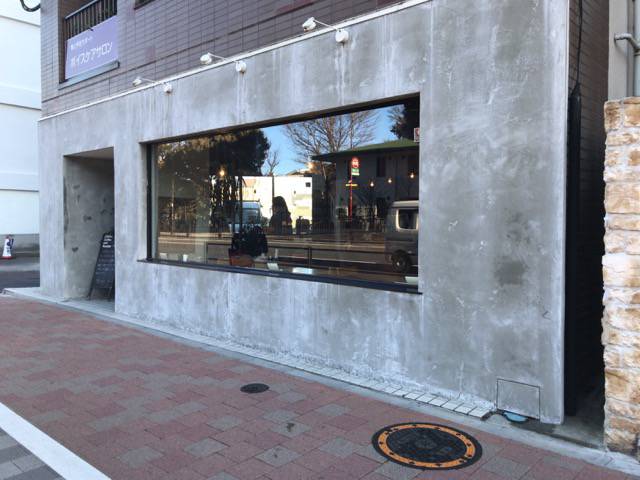 f:id:sabotennmegane:20190201174143j:plain Jubilee Coffee and Roasterの外観